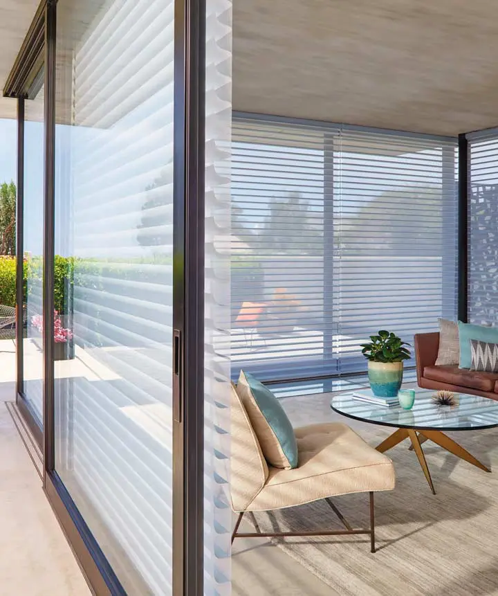 Cortinas y Persianas